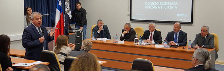 Cómo solucionar el déficit de médicos y su distribución en el país en los próximos 30 años