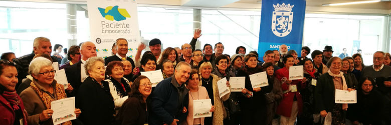 Programa Paciente Empoderado graduó a sus primeros alumnos en la comuna de Santiago