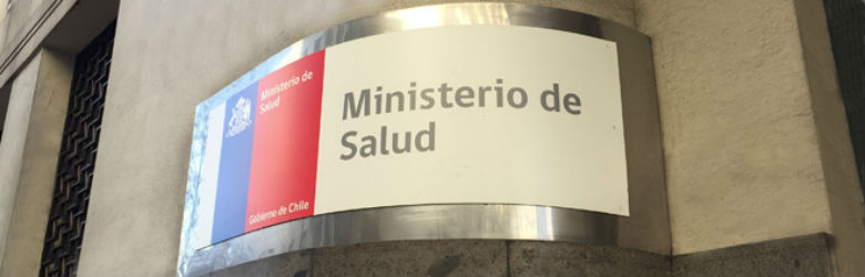 Salud decreta alerta alimentaria por bacteria en leche para lactantes