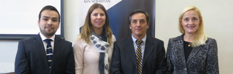 Libro testimonial de egresados y estudiantes USS sobre su paso por la universidad
