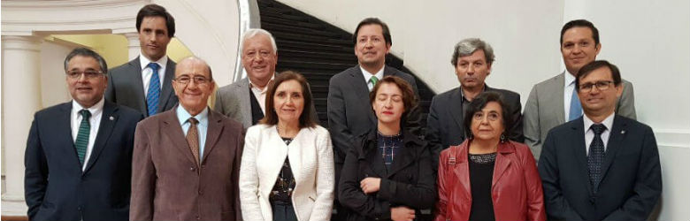 Ministerio de Ciencia: Expertos proponen fortalecer nueva institucionalidad