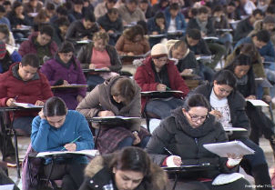 Revisar el uso del Examen Único Nacional de Conocimientos de Medicina