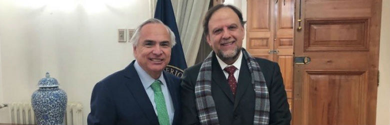 Derecho USS y Ministerio del Interior evalúan cooperación académica