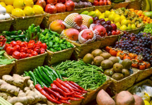 Frutas, verduras y ácidos grasos esenciales en la dieta