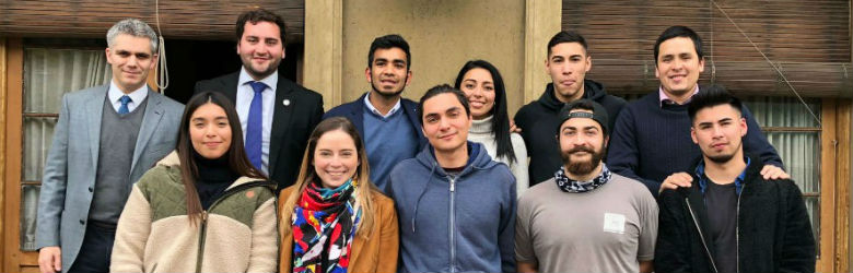 Escuela de Liderazgo USS inició Ciclo “Encuentros de Expertos” en Santiago